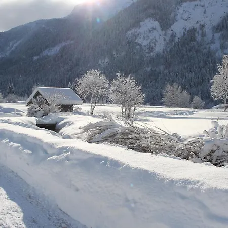 S Mauthaeusl Luftenstein * ザンクト・マルティン・バイ・ローファー
