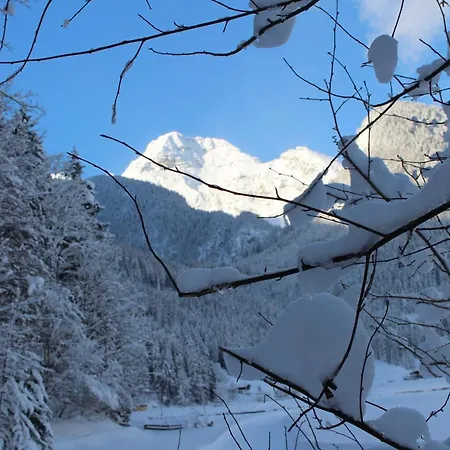 S Mauthaeusl Luftenstein 아파트 *